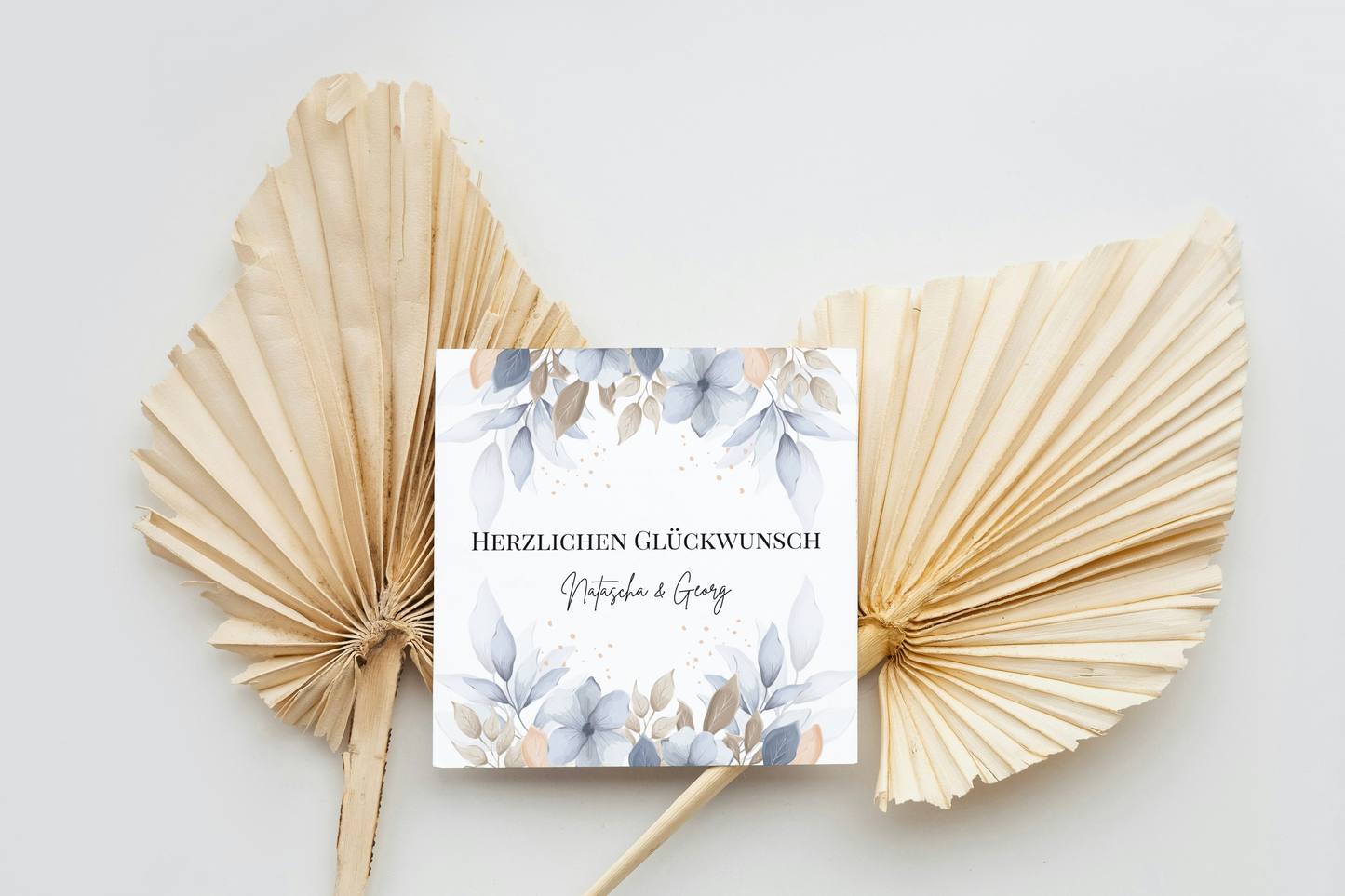 Dusty Blue Florals - Hochzeitskarte mit Namen