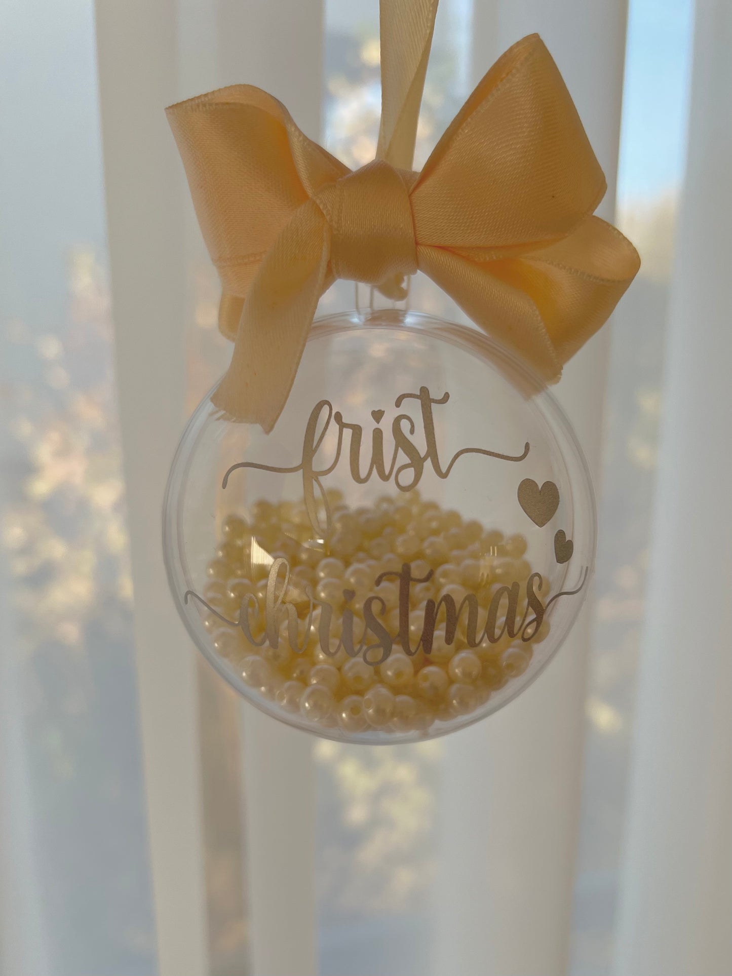 Personalisierte Weihnachtskugel "Pearl"