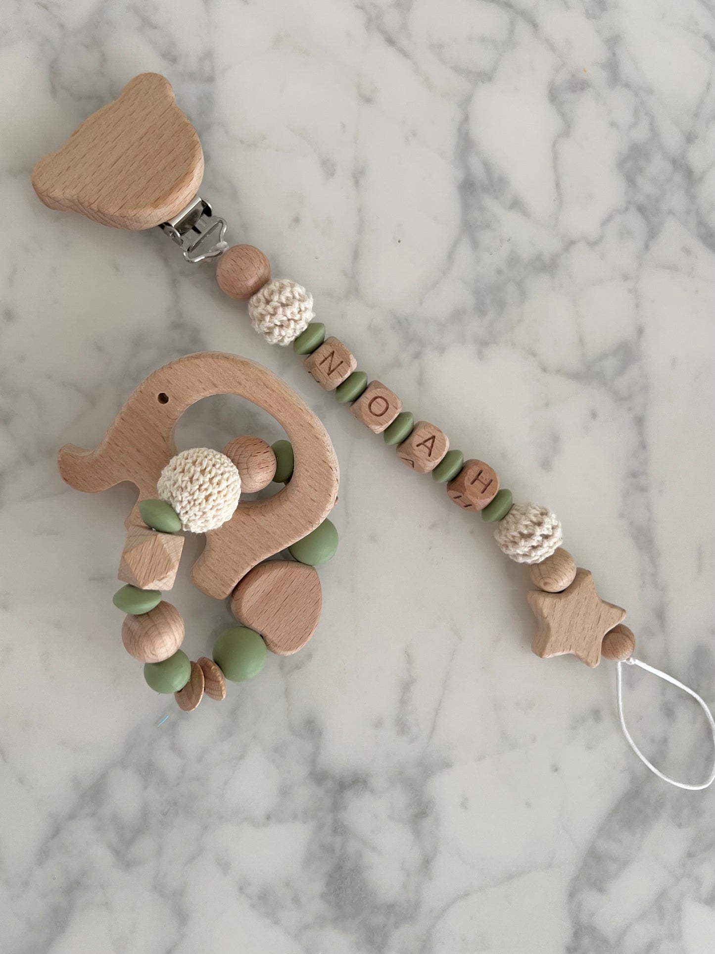 Little Noah - Personalisierte Schnullerkette & Beissring