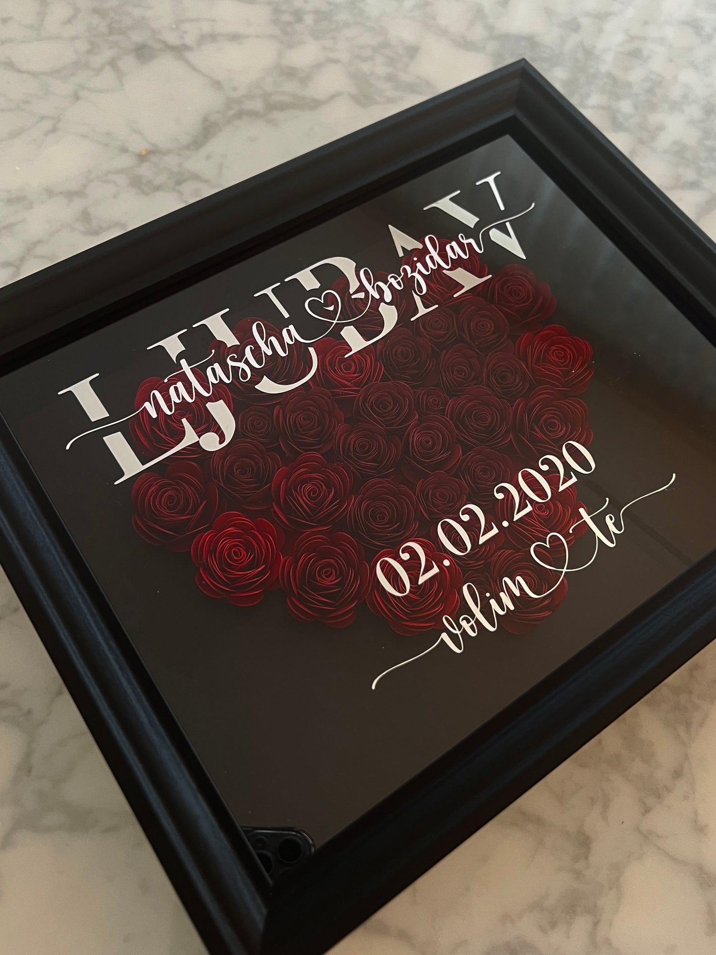 Love Forever - 3D Blumenrahmen mit Name & Datum