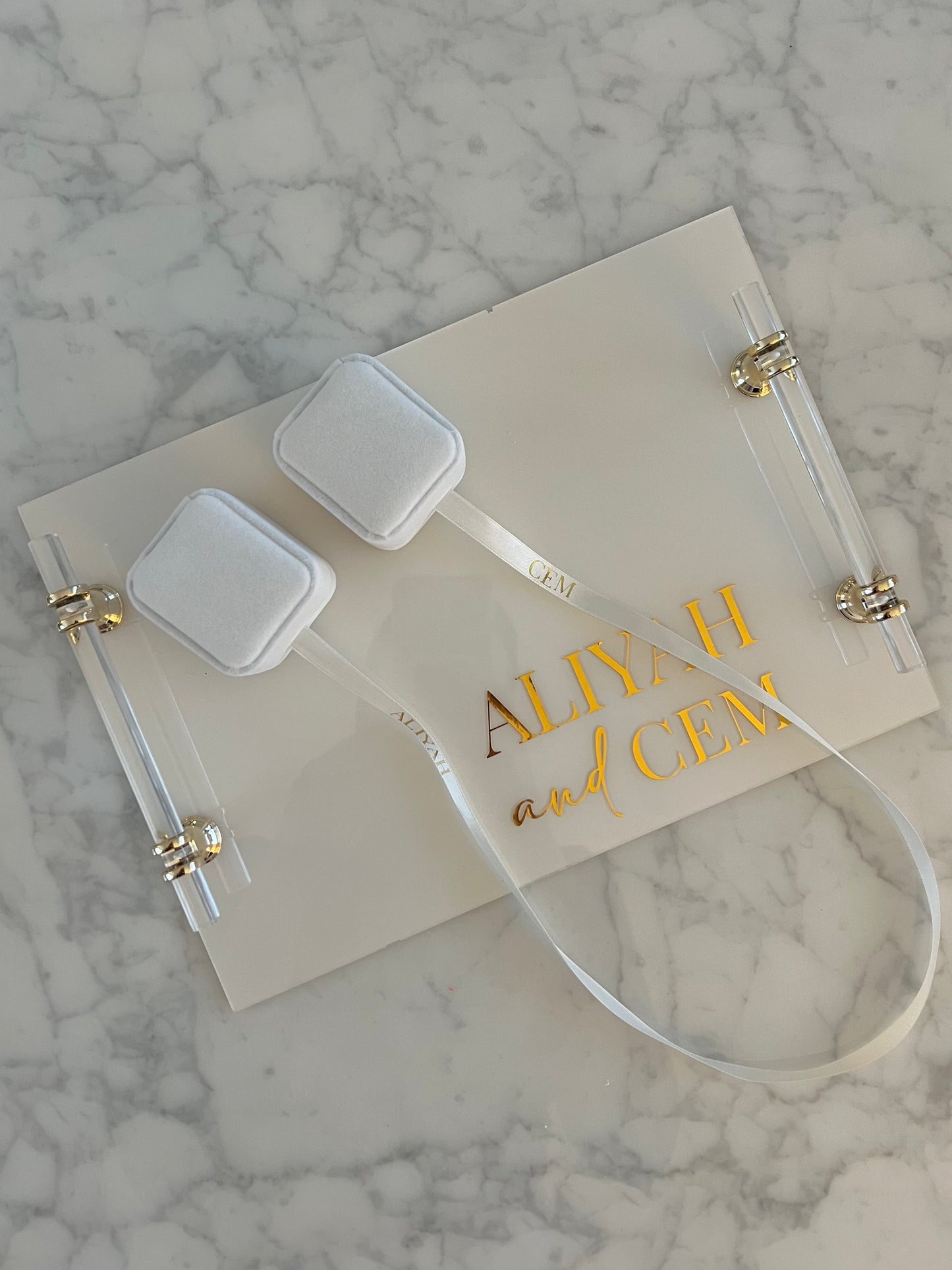 Royal Glow Ringtray
